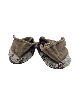 Green Checkered Lakota Sioux *Beaded Moccasins* 1919 Rosebud Reservation Deer Hide