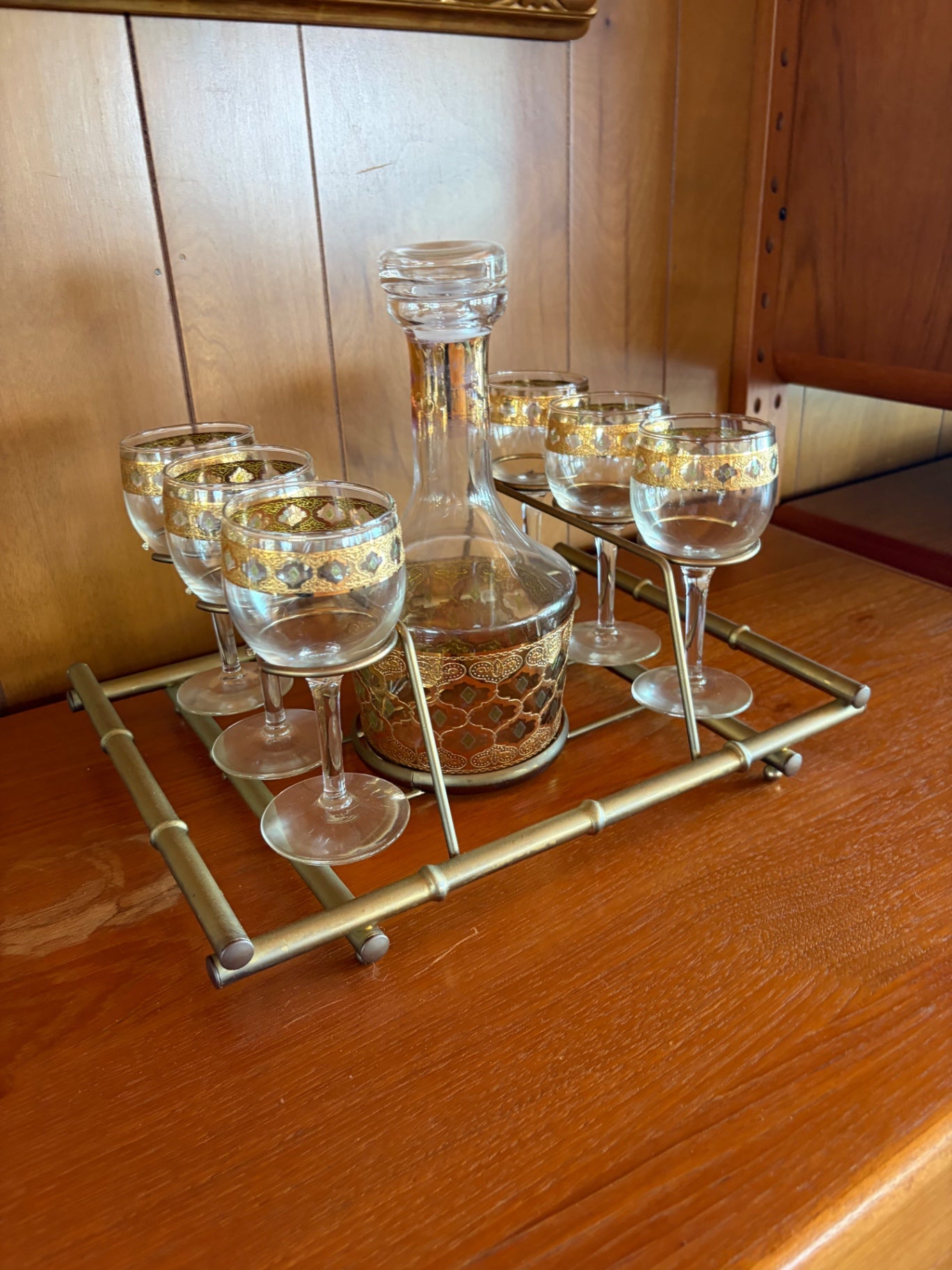 Midcentury cocktail set