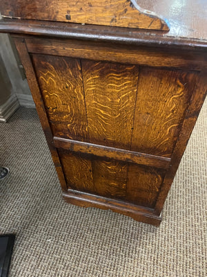 English Jacobean Revival Oak Dresser & Plate Rack Circa 1925-1940 Solid Qtr Sawn White Oak 132"x83"x50.5"