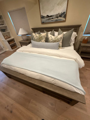 Williams Sonoma Farmhouse King Bed in Gray Wash (No Bedding)