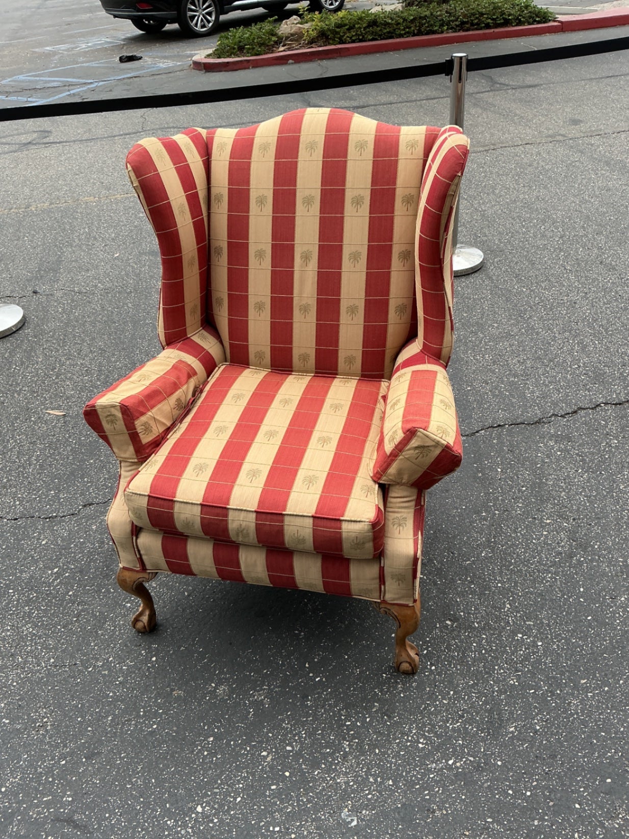 Queen Anne Style Wingback Accent Chair with Clawfoot Feet