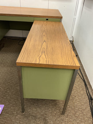 Vintage Mid-Century Modern Steel L-Shaped Tanker Desk 60x30x28