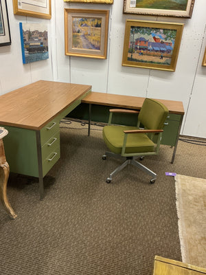 Vintage Mid-Century Modern Steel L-Shaped Tanker Desk 60x30x28