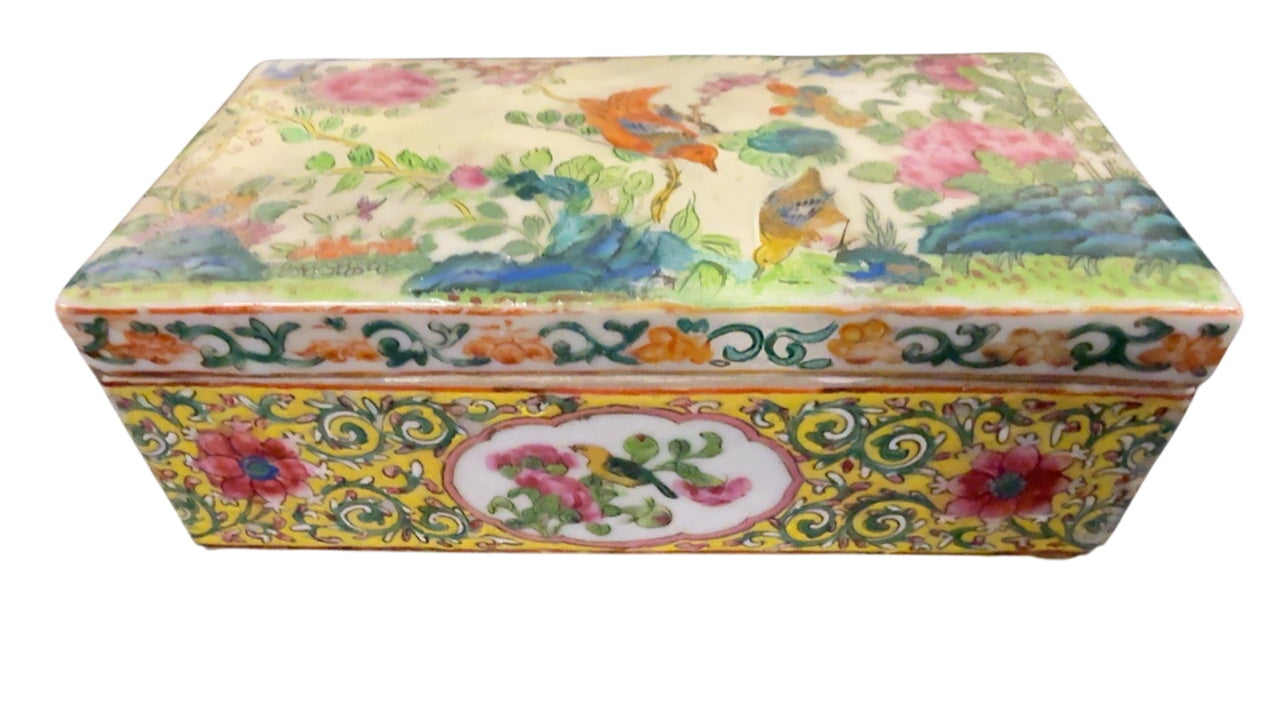 Canton famille rose porcelain brush/pen box with partitioned interior, hand-painted floral & bird medallions