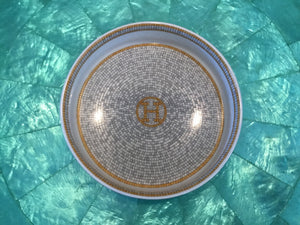 Hermès Mosaique au 24 Gold Ceramic Champagne/Wine Bottle Coaster with Central “H” Medallion (5 in Diameter)