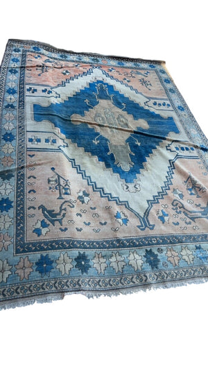 Turkish/Anatolian Hand-Knotted Wool Rug 142“ x 92“