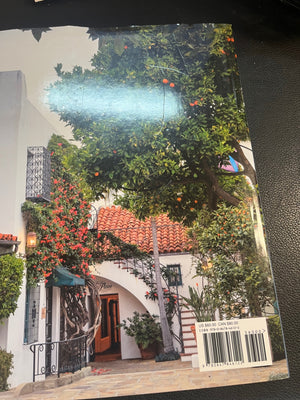 Spanish Colonial Style by Pamela Skewes-Cox & Robert Sweeney Rizzoli Publishing In Association With The SB Historical Museum