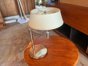 Articulating Swing-Arm Table Lamp