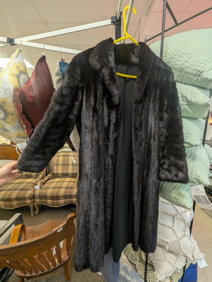 Vintage Mink Coat w/ Satin Lining Black/Dark Brown LARGE