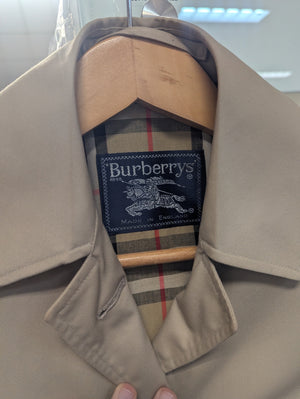 BURBERRYs Vintage Trench Coat Cape Small **Discounted, small stain**