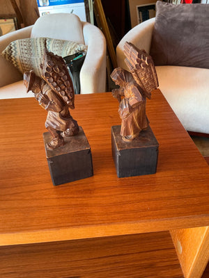 Vintage Hand-Carved Wooden Folk Art Bookends Pair Alpine Woodcutter & Traveler Figures Dark-Stained on Rectangular Bases