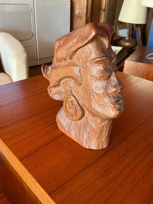 Vintage Hand-Carved Mahogany Bust of Aztec/Mayan Warrior with Large Circular Earring, Mid-Century Modern Style (José Pinal) — Wooden Carving