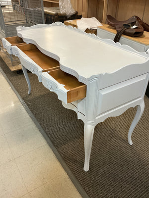 French Provincial Vanity Desk 48x19x29