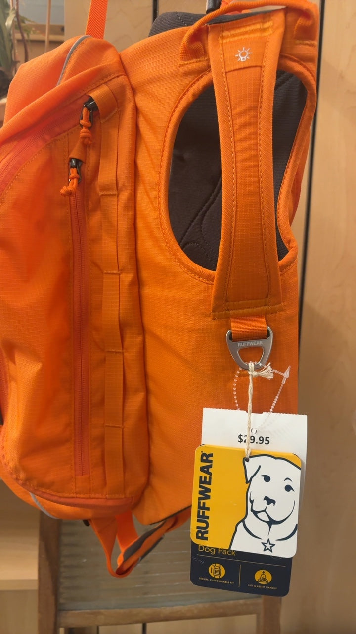 Ruffwear Approach Orange Poppy Dog Hiking Backpack – New With Tag