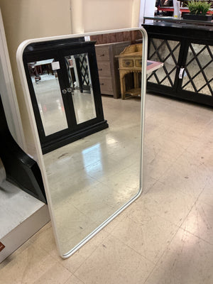 White-Framed Rectangular Wall Mirror 28 x 41 x 1 in)