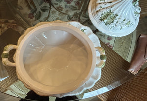 Made in Italy Green and white tureen