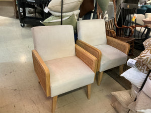  Wicker Side Lounge Chair