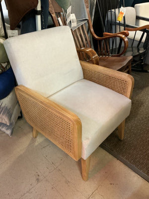 Wicker Side Lounge Chair