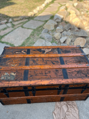 Antique Crouch & Fitzgerald New York Steamer Trunk with Interior Tray, c. 1900 – 40" x 24" x 17"H
