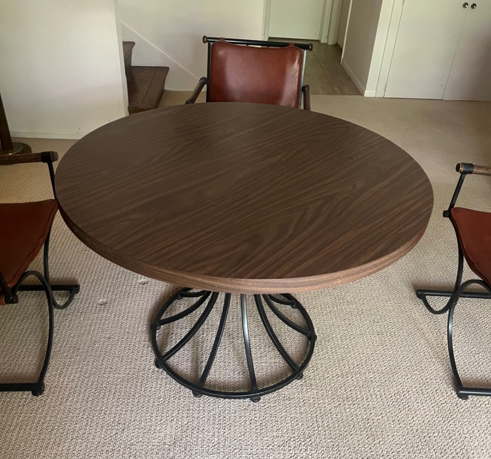 Round Metal Base Wooden Top Dining Table