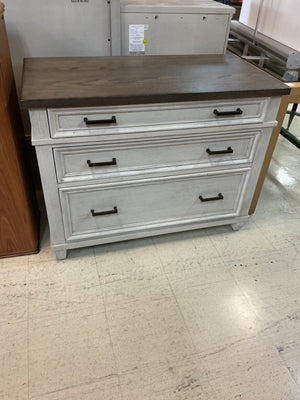 Aspenhome Aged Ivory Oak Wood 41" x 15" x 31" Dresser