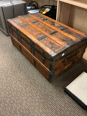 Antique Crouch & Fitzgerald New York Steamer Trunk with Interior Tray, c. 1900 – 40" x 24" x 17"H