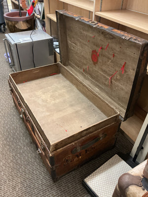 Antique Crouch & Fitzgerald New York Steamer Trunk with Interior Tray, c. 1900 – 40" x 24" x 17"H