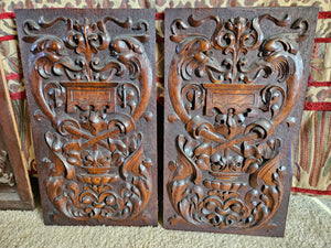 French carved panels, renaissance revival, walnut Walnut French walnut / noyer
