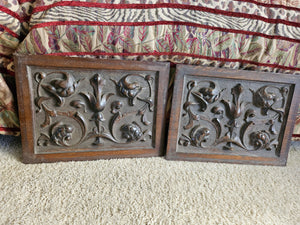 French carved panel, renaissance revival, walnut Walnut French walnut / noyer