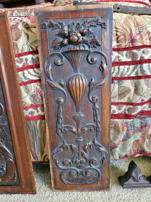 French carved panel, renaissance revival, walnut Walnut French walnut / noyer