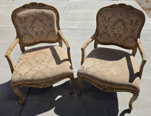 Klaussner Upholstery / Wood