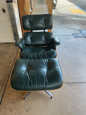 Authentic Herman Miller Eames 670 Lounge Chair & 671 Ottoman – Evergreen Leather & Molded Plywood