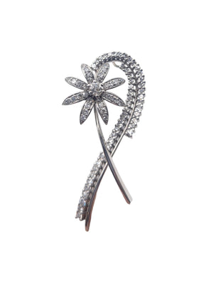 Pendant 18k White Gold w/ Diamonds Flower Looped Shape