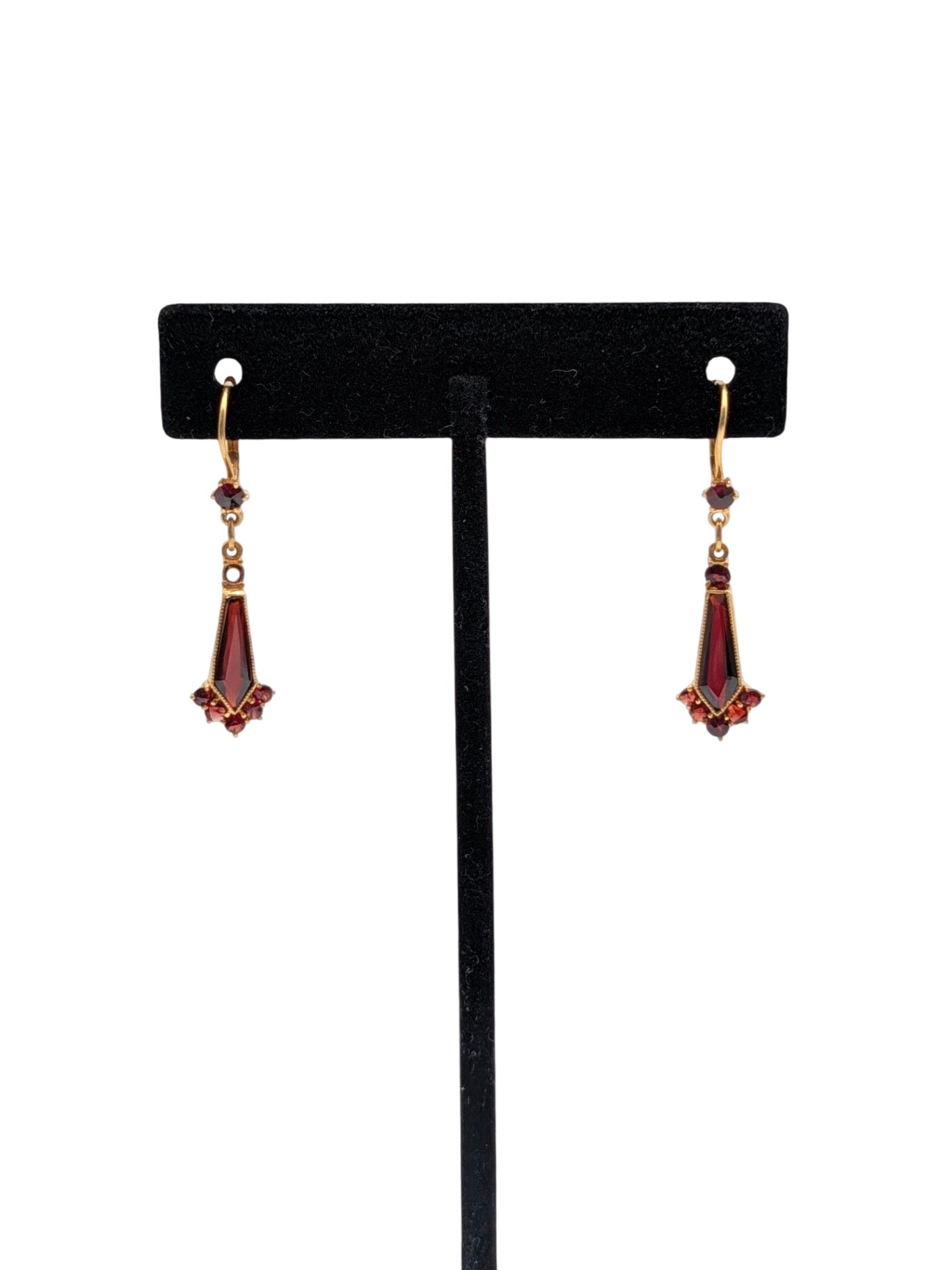 Earrings 18k Yellow Gold w/ Garnets