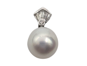 Pendant 18k White Gold w/ Large Pearl & Diamonds