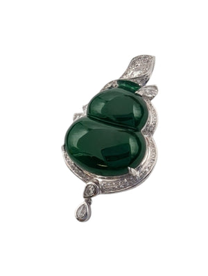 Pendant 18k White & Yellow Gold Jadeite w/ Diamonds