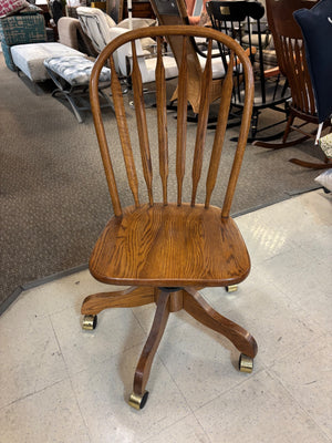 Vintage Winners Only Oak Swivel Rolling /Office Desk Chair