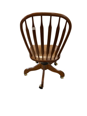 Vintage Winners Only Oak Swivel Rolling /Office Desk Chair