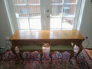 Thomasville Furniture Industries Solid Wood