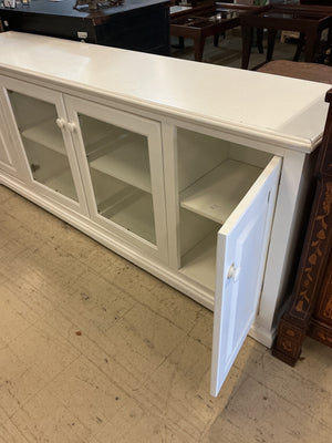White Entertainment Credenza Sideboard w/2 Glass Doors 17x79x32