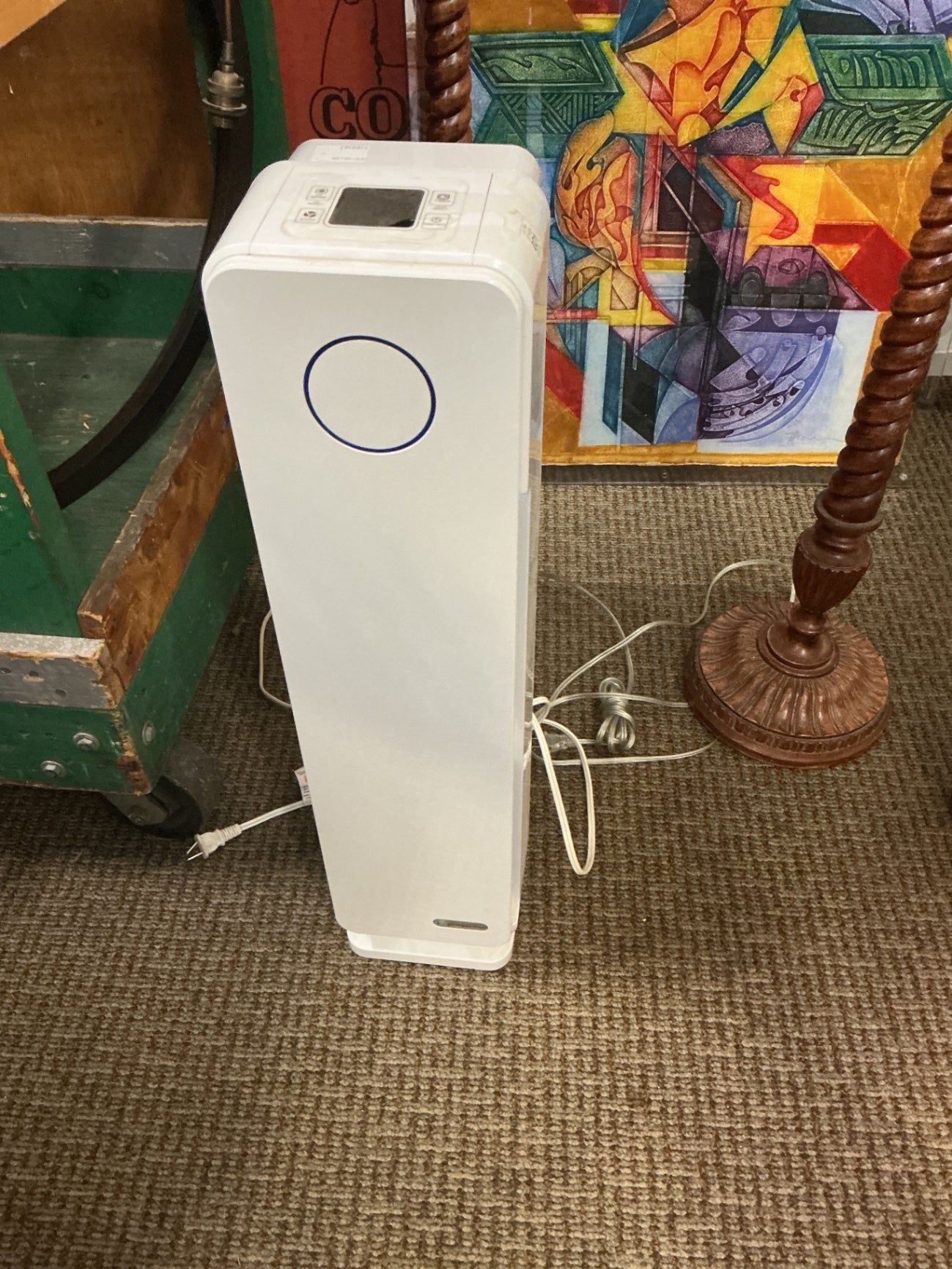 White portable fan