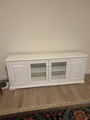 White Entertainment Credenza Sideboard w/2 Glass Doors 17x79x32