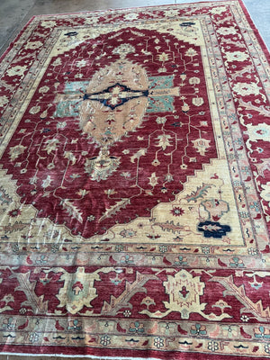 Oushak Hand-Knotted Wool Rug, 9'5" × 14'