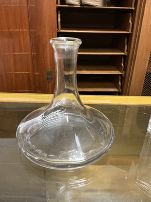     Etched Glass Wide-Base Wine Decanter