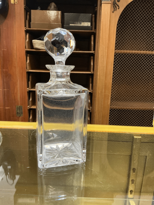 Square Glass Decanter with Faceted Ball Stopper