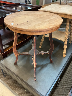 Victorian Round table