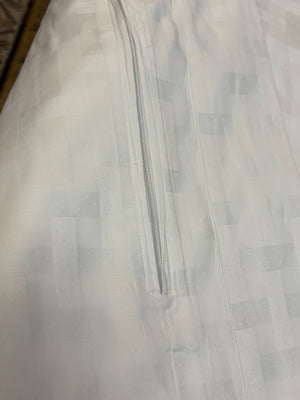 Pratesi Luxury Italian 100% Egyptian Cotton White Duvet King Zipper Closure