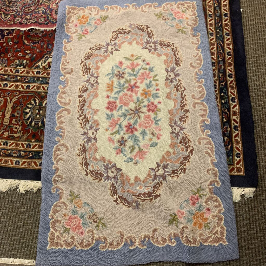 Floral Loop Pile Wool Rug 3X5