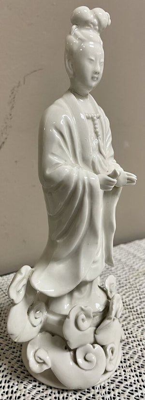 Vintage Chinese Porcelain Quan Yin Goddess