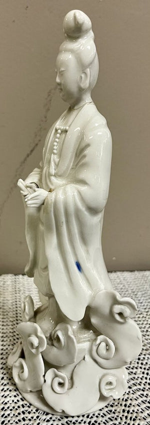 Vintage Chinese Porcelain Quan Yin Goddess